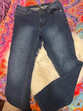 VENUS Sz 14 Short Dark Blue Straight Leg Women's Jeans EUC
